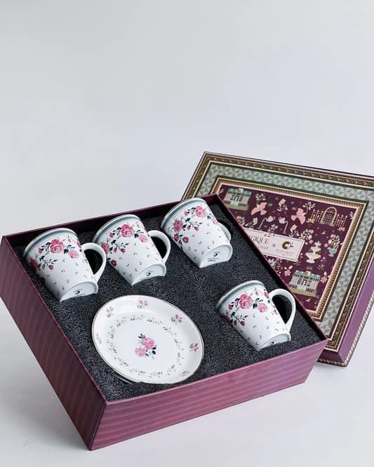Portrait of a Rose Zing Coffee Mug with Dessert Plates Set of 8 Pcs (4 Mugs + 4 Plate) — Vitrified Tableware Angle 2 | Prince Ceramics Khurja