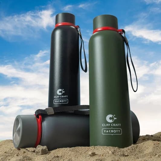 Everest Vacuum Insulated Double Walled Water Bottle 18 Hrs Hot & 24 Hrs Cold Stainless Steel Flask, BIS Certified, 500/700/1000ml — Vitrified Tableware Angle 1 | Prince Ceramics Khurja